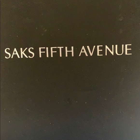 New Saks watch main image 5